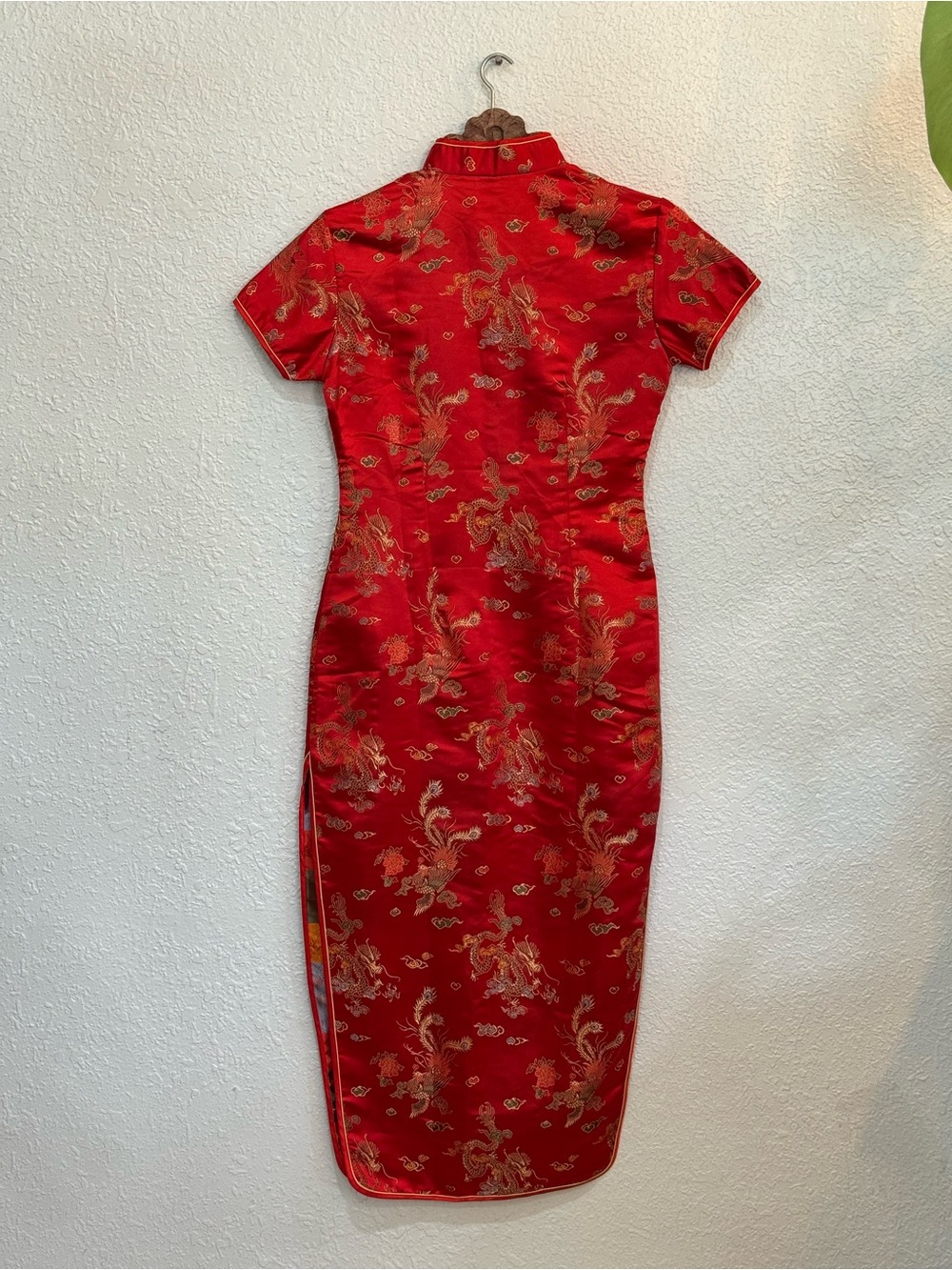 Classic Red Floral Brocade Cheongsam Dress - Picture 8 of 10